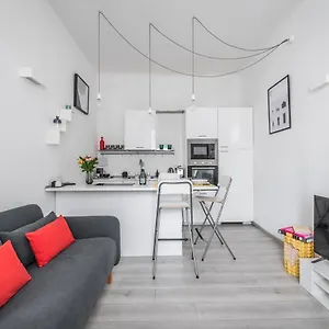 The Minimal Chic - Isola District Italie
