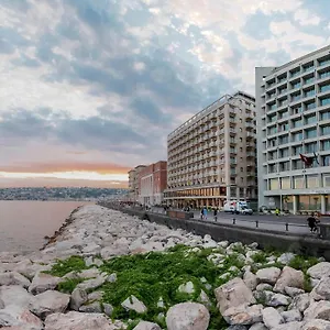Royal Continental 4*, Napoli Italien