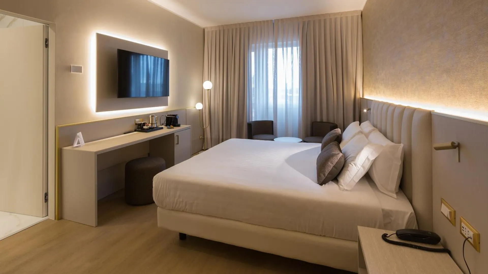 Hotel Nasco Milan 4*,  Italy
